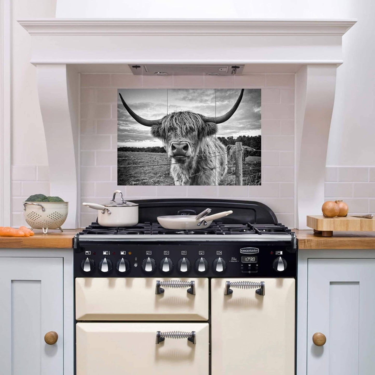 Tile Mural/Mosaic Ceramic Panel of a Scottish Highland Cow - Yak wall print - Scottish Cow print - Tile Mural - Gloss Tiles - Tile Mosaic